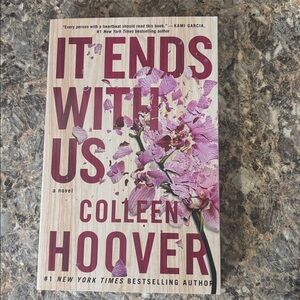 It Ends With Us by Colleen Hoover Book